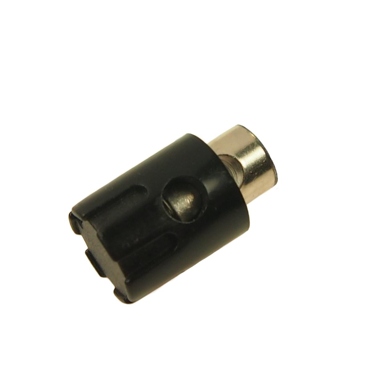 CL681581